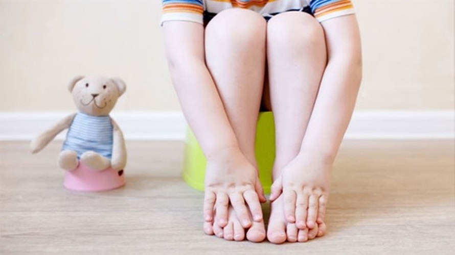 Điều cần biết về việc xi tè cho trẻ