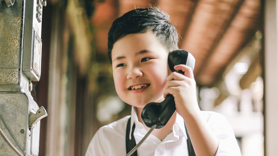 Sao nhí Quang Hưng – hoa phượng đỏ vang âm đất cảng