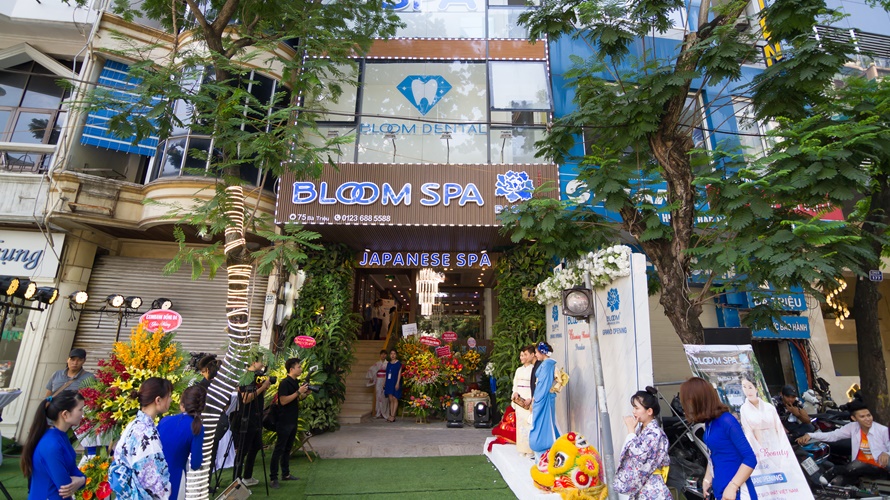 Blooming Beauty Paradise tưng bừng khai trương cơ sở Bà Triệu