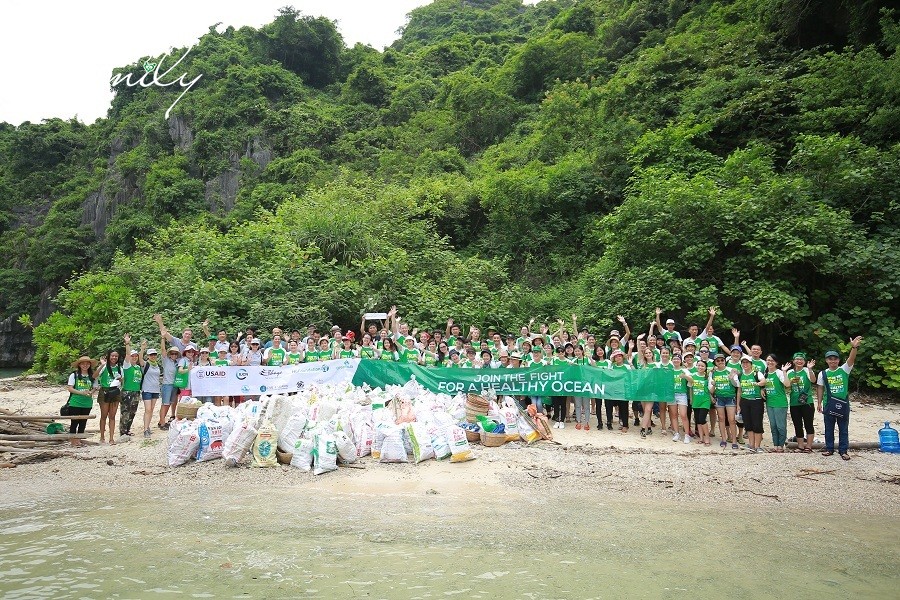 Hành động vì Hạ Long xanh lần thứ 4: Hướng tới Du lịch không rác