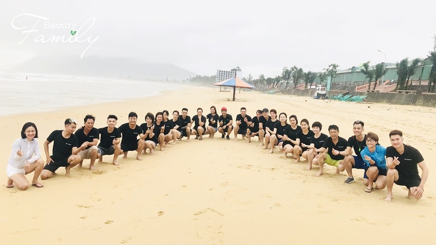 Color Me – Team building sắc màu của Perfect Beauty