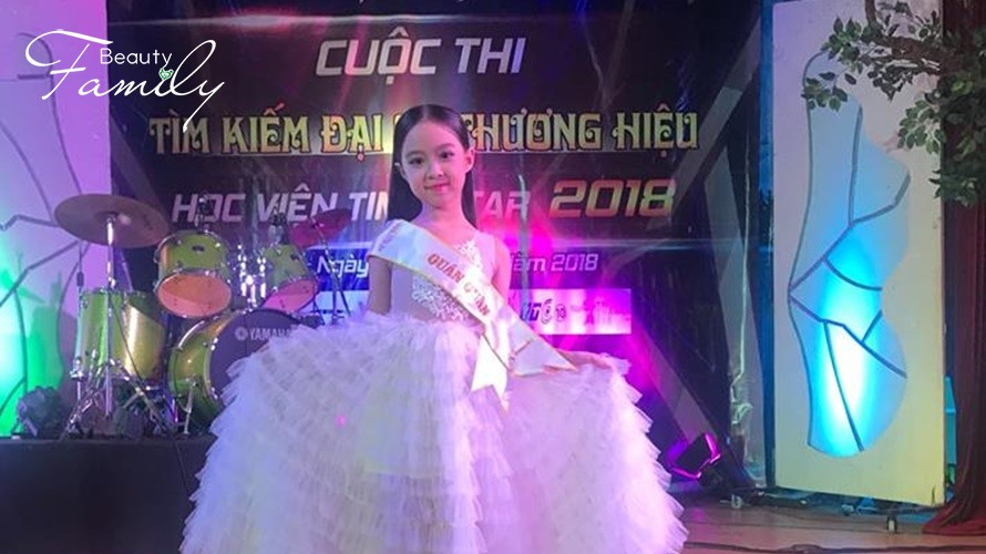 Nàng công chúa cá tính Thanh Tú và ước mơ chinh phục làng mẫu quốc tế