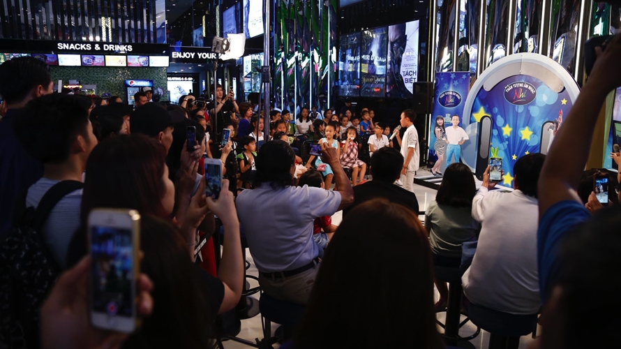 Thi tài năng – sân chơi của bé hay trường đua của mẹ?