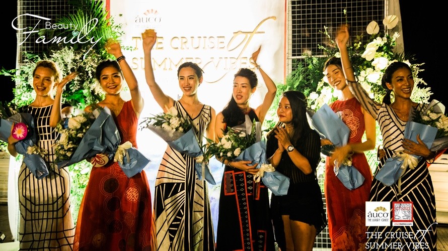 Bữa tiệc của thời trang và cảm xúc giữa lòng di sản