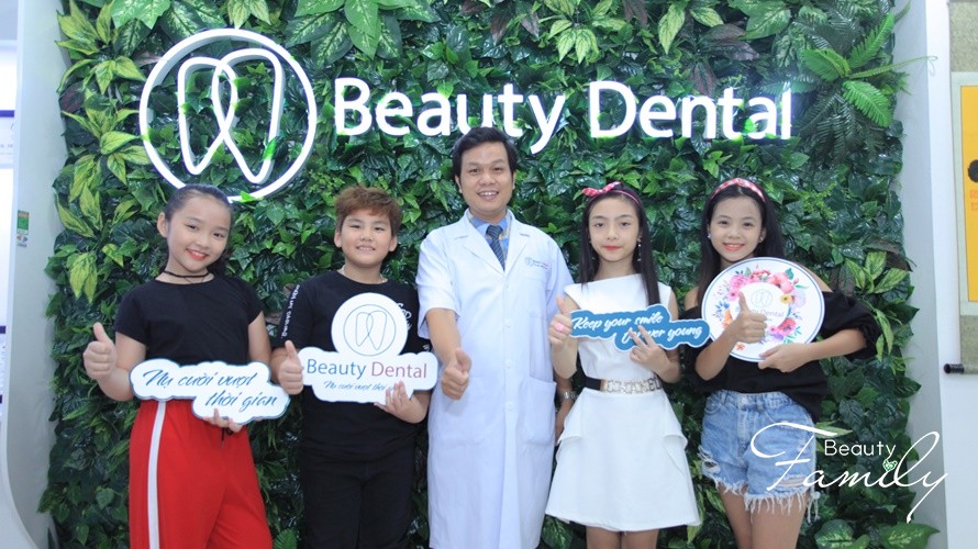 Vui như đi khám răng tại Nha khoa Beauty Dental cùng các Ikids