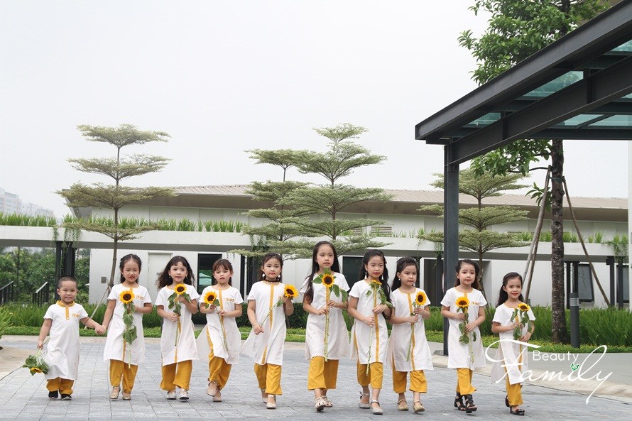 Sân chơi trẻ em: từ “chạng vạng” đến “hừng đông”