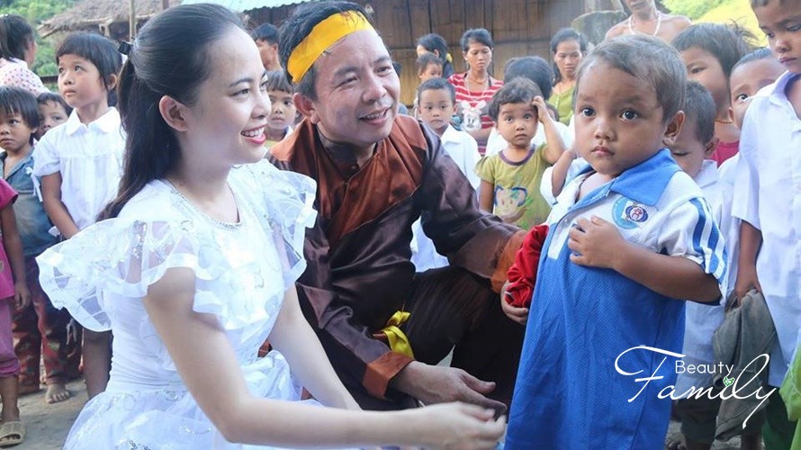 TGĐ Mẹ Bé Hoàng Gia Nguyễn Minh Phúc: “Chúng ta chỉ sống một lần trong đời”