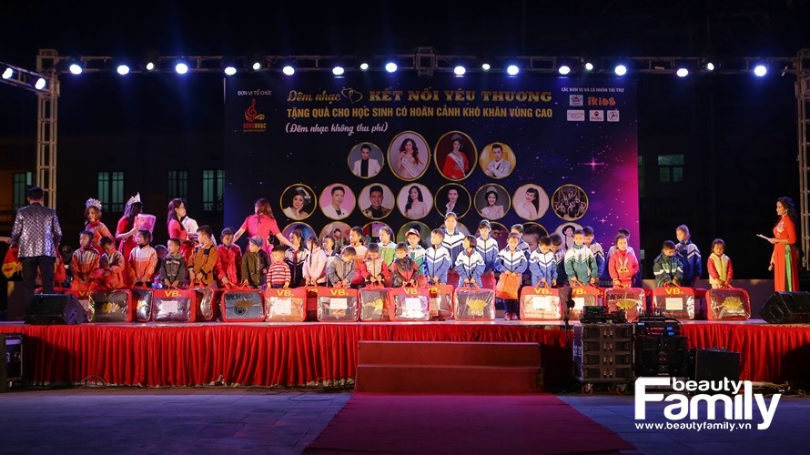 Đêm nhạc “Kết nối yêu thương” lan tỏa tình người