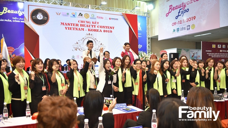 Ban giám khảo Master Beauty Contest tuyên thệ chấm thi minh bạch và công tâm