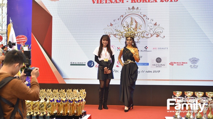 Độc đáo hình ảnh Nữ thần Hy Lạp trên sàn diễn Master Beauty Contest Việt – Hàn 2019 (Lần thứ I)