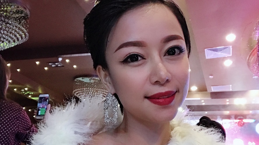 Ngỡ ngàng với vẻ đẹp tươi trẻ và năng lực của CEO Đinh Ngọc Bích- trưởng ban giám khảo Nail cuộc thi Master Beauty contest Việt- Hàn 2019