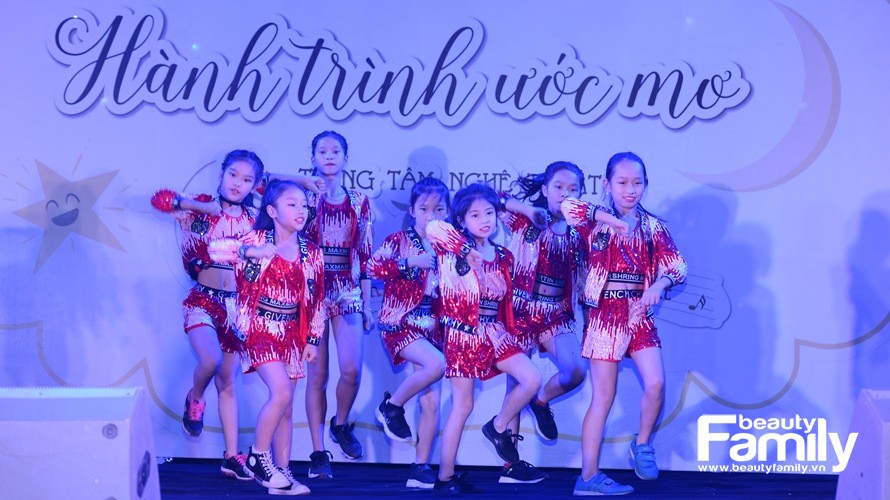 Dấu ấn nghệ thuật trong chương trình “Hành trình ước mơ” của Trung tâm Hồ Thiên Nga