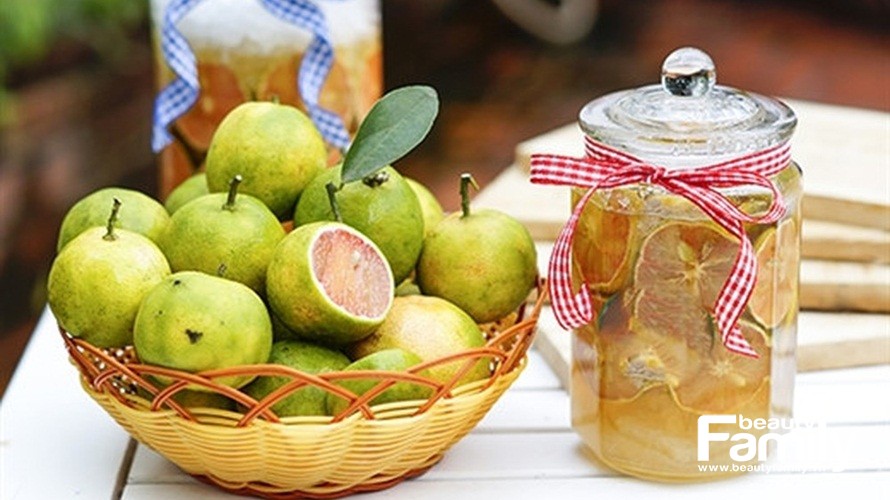 Chanh đào ngâm mật ong – trị ho, nâng cao miễn dịch cho bé