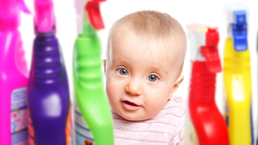 Mẹ phải làm gì để bảo vệ con khỏi những “sát thủ” nguy hiểm ngay trong nhà?