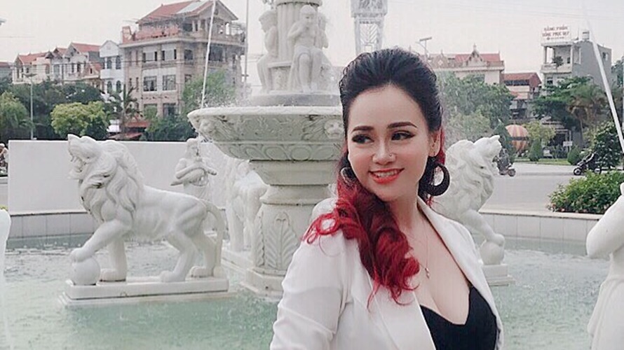 Master Lyna Nguyễn- cuộc thi Master Beauty Awards: “ Tuổi trẻ hãy cứ dấn bước, hãy cứ đam mê”