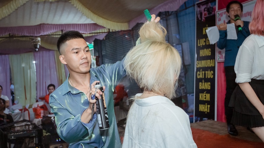 Master Trần Thanh Hưng – Trưởng ban giám khảo: “Với nhiều năm kinh nghiệm tôi mong muốn sẽ đóng góp nhiều hơn cho ngành làm đẹp Việt”