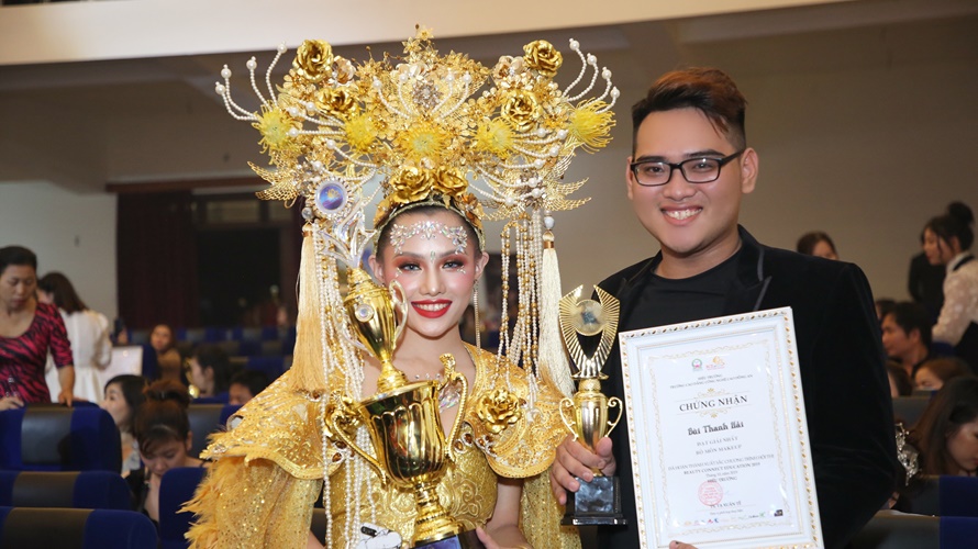 Giải nhất môn trang điểm nghệ thuật gọi tên chuyên viên trang điểm Bùi Thanh Hải – Traincy Hải