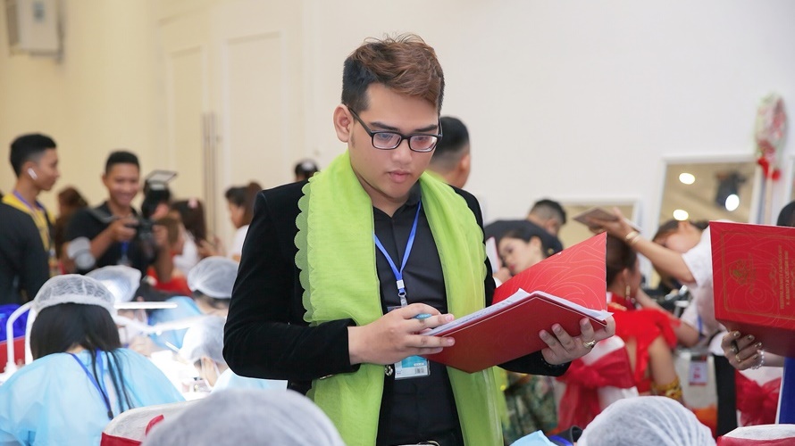 Master Bùi Thanh Hải – Bàn tay vàng phù thủy make up: “Tôi cho rằng cái đẹp không giới hạn ở bất kì giới tính nào”