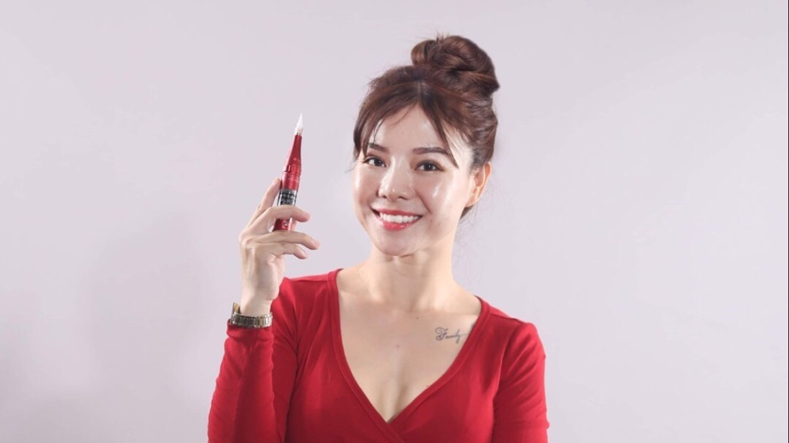 Master Đặng Thị Ngọc Mai- giám khảo tại Beauty Connect Education: “Hạnh phúc của tôi là được làm đẹp cho hàng triệu phụ nữ Việt”