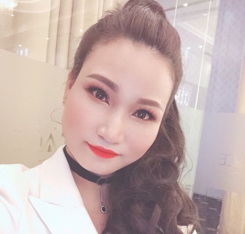 Giám khảo bộ môn phun thêu Bùi Ngọc Hoa khẳng định chấm thi công tâm tại Ngôi sao tài năng ngành làm đẹp