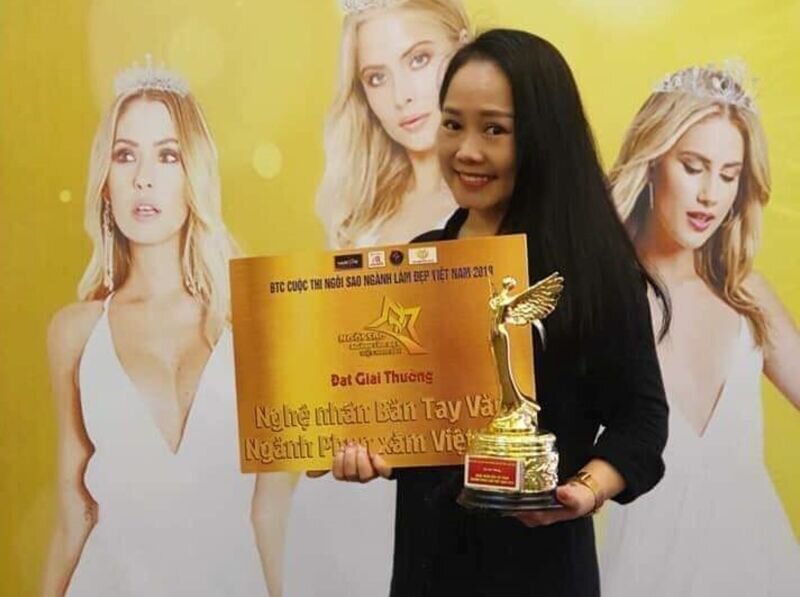 Giám khảo phun thêu thẩm mỹ Ngọc Thùy: Hành trình 21 năm gieo cái đẹp