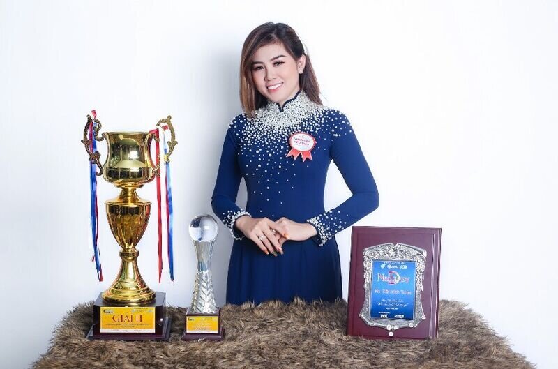 Chuyên gia trình diễn nail Trần Bích Trang: Nail là cuộc sống, là nghệ thuật, là niềm đam mê bất tận