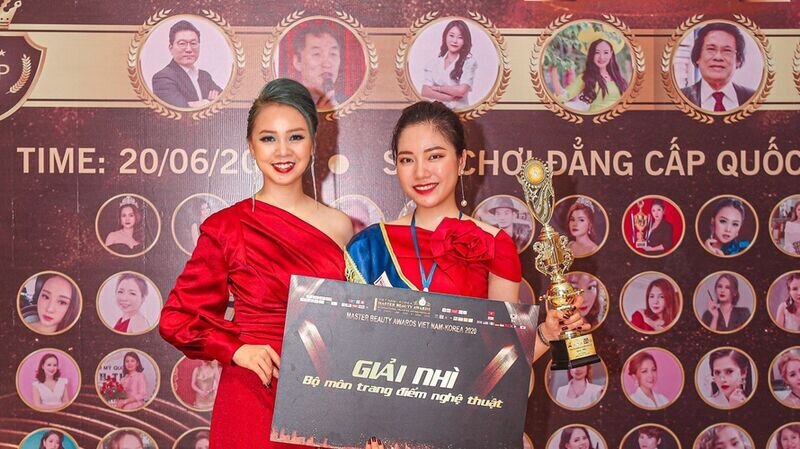 Nghệ nhân Huế Nguyễn – Giải nhì bộ môn Trang điểm nghệ thuật: “Giải thưởng chính là niềm động viên lớn.”