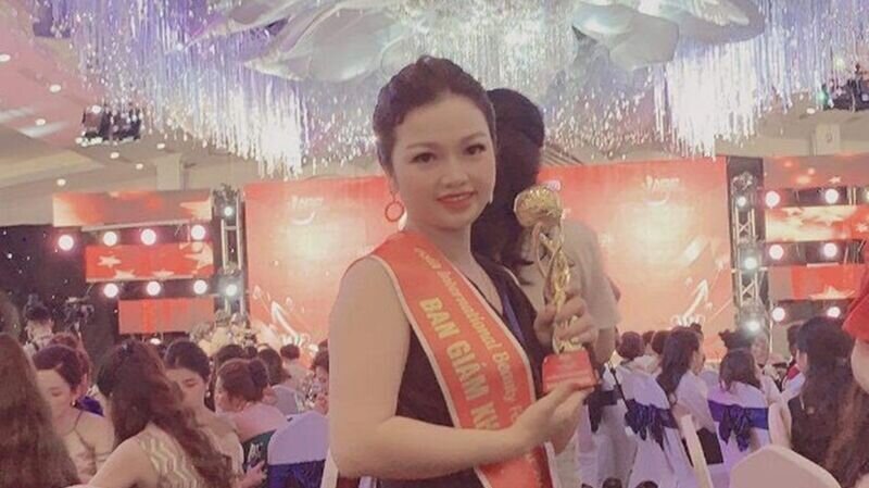 Master Phan Thị Thúy – giám khảo bộ môn Phun thêu thẩm mỹ: “Tôi hạnh phúc vì được trở thành một phần của Asia International Beauty Festival 2020.”