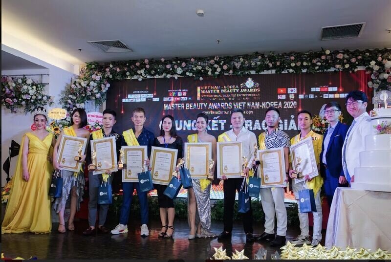 Bàn tay vàng bộ môn Tóc nghệ thuật tại cuộc thi Master Beauty Awards 2020 xuất sắc gọi tên nghệ nhân trẻ Sơn Nguyễn