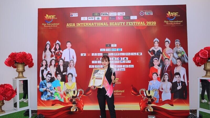 Nghệ nhân làm đẹp Phạm Thị Kiều – Bàn tay vàng tại cuộc thi Asia Beauty Festival 2020: từ nỗ lực đi đến thành công