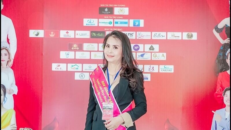 Master Đặng Thị Kim Hợp – Giám khảo Phun xăm thẩm mỹ: “Tôi hạnh phúc khi trở thành một phần trong đại gia đình Asia Beauty Festival 2020.”