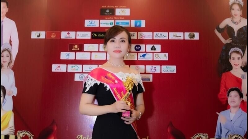 Master Ngô Thị Tuyết – giám khảo bộ môn Phun xăm thẩm mỹ chia sẻ gì sau cuộc thi Asia Beauty Festival 2020?