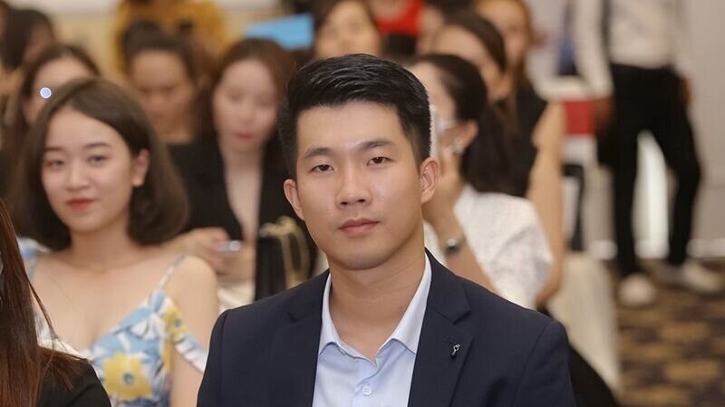 Lắng nghe những chia sẻ chân thành của master Lê Hữu Nam – Phó trưởng Ban giám khảo bộ môn Phun xăm thẩm sau Chung kết cuộc thi Asia Beauty Festival 2020