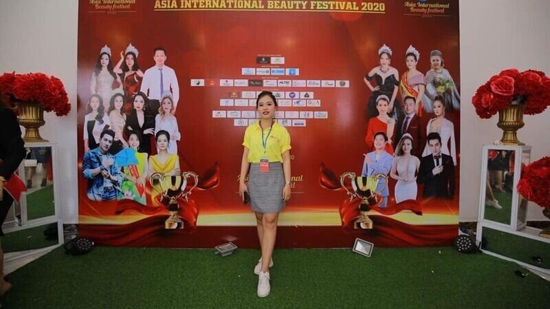 Nghệ nhân làm đẹp Jane Trần xuất sắc ghi tên mình vào hạng mục Bàn tay vàng tại cuộc thi Asia Beauty Festival 2020
