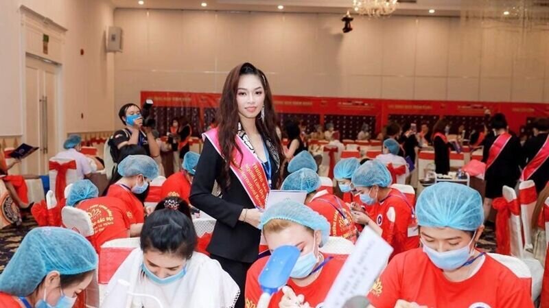 Marter Trúc An đã hoàn thành xuất sắc nhiệm vụ của mình trên cương vị Tổng trưởng giám khảo bộ môn Nail tại cuộc thi Asia International Beauty Festival 2020