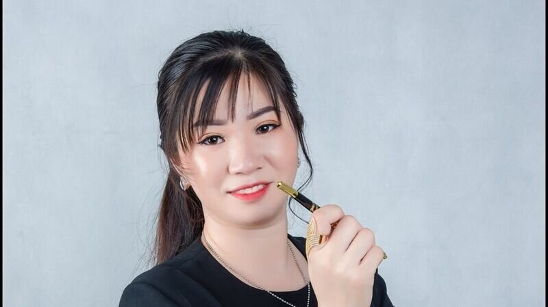 Master Ngọc Hân xuất hiện đầy chuyên nghiệp và nhiệt huyết trên cương vị Ban giám khảo của cuộc thi Asia Beauty Festival 2020