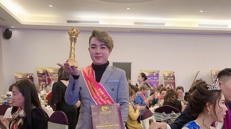 Master Nguyễn Hữu Nghĩa – Ban Cố vấn cấp cao bộ môn Nail: “Tôi hi vọng sẽ có thêm thật nhiều cuộc thi chất lượng và chuyên sâu như Asia Beauty Festival 2020.”