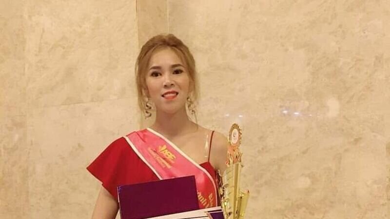 Giải thưởng Tài năng vàng của cuộc thi Asia Beauty Festival 2020 tại Đà Lạt xuất sắc gọi tên nghệ nhân Lê Thị Thanh Tuyền