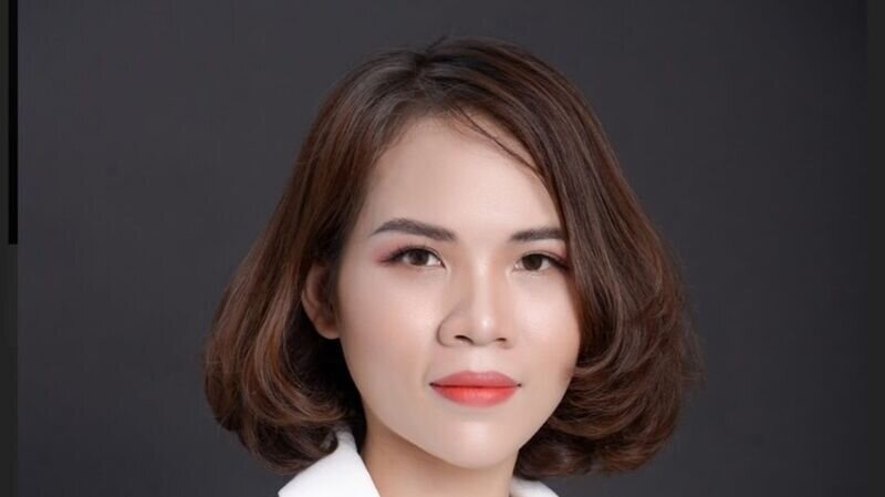 Master Đào Hằng – Phó trưởng Ban giám khảo: “Tôi hi vọng những kỹ thuật phun mí Eyeliner Ombre được trình diễn đã chia sẻ cho các thí sinh thêm nhiều kinh nghiệm.”