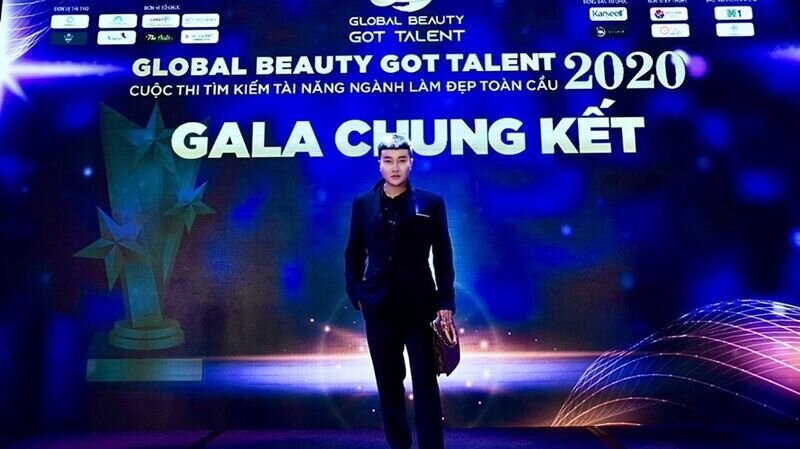 Master Võ Đức Công – Giám khảo bộ môn Phun thêu thẩm mỹ chia sẻ gì sau đêm chung kết cuộc thi Global Beauty Got Talent 2020?