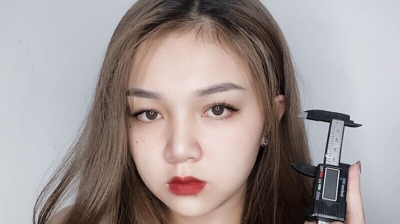 Nghệ nhân làm đẹp Phạm Thị Bích Nga chia sẻ gì sau khi nhận giải thưởng Vinh danh Bàn tay vàng Phun thêu thẩm mỹ