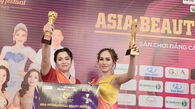 Giải nhất bộ môn Nail tại cuộc thi Asia Beauty Festival 2020 tại Đà Lạt xuất sắc gọi tên nghệ nhân vẽ móng nghệ thuật Vũ Ngọc Như Thơ