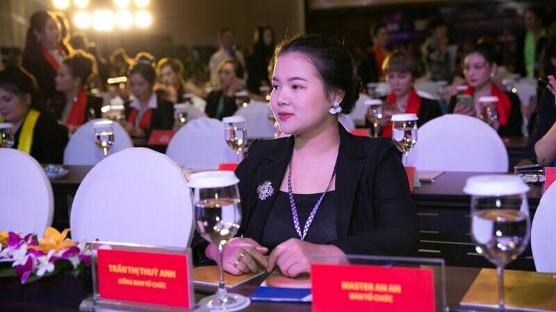 Master Thuỳ Anh Mi- Đồng Ban tổ chức cuộc thi Global Beauty Got Talent 2020: “Tôi hi vọng bước ra khỏi cuộc thi, các thí sinh sẽ có được những kinh nghiệm làm nghề quý báu.”