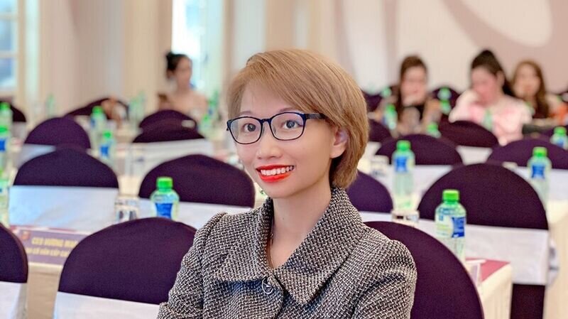 Master Bùi Thị Huệ – giám khảo bộ môn Makeup: “Tôi tin rằng hành trình với Asia Beauty Festival 2020 đã mở ra nhiều trải nghiệm thú vị cho các thí sinh và cả giám khảo.”