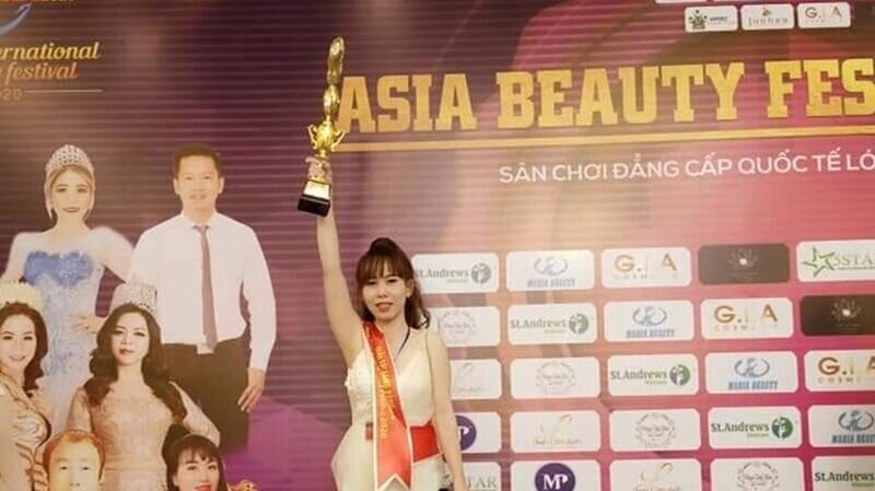 Nghệ nhân trẻ Trần Thị Hiền chia sẻ gì sau khi đạt giải Kỹ thuật vàng bộ môn Chăm sóc da tại Asia Beauty Festival 2020?