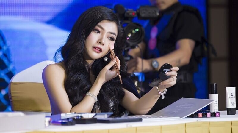 Master Nhung Phạm – Trưởng Ban Giám Khảo bộ môn Makeup: “Bộ môn Makeup năm nay chứng kiến rất nhiều tài năng trẻ nổi bật.”