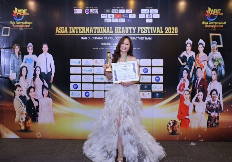 Top 10 thương hiệu Thẩm mỹ vàng uy tín nhất tại cuộc thi Asia Beauty Festival 2020 tại Thái Bình xuất sắc gọi tên master Trần Linh Nhâm