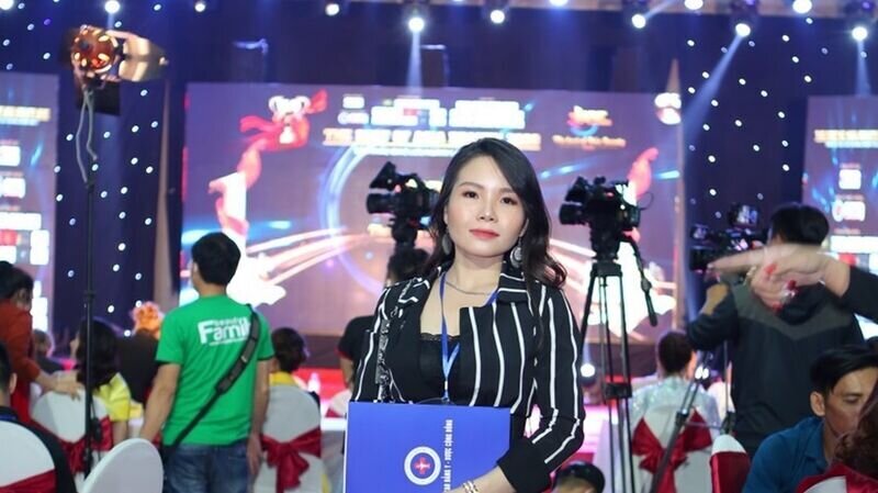 Giải thưởng Vinh danh Kỹ thuật vàng tại cuộc thi The Best Of Asia Beauty 2020 xuất sắc gọi tên nghệ nhân trẻ Nguyễn Thị Tuyết Mai