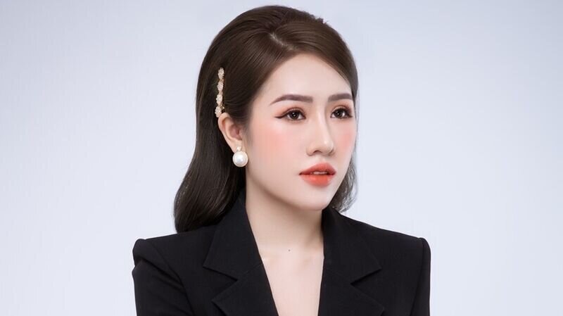 Cố Vấn Cấp Cao bộ môn Nối Mi – master Huyền Trần: “Tôi hi vọng các thí sinh bước ra cuộc thi sẽ có được động lực, lý tưởng riêng để theo đuổi nghề.”