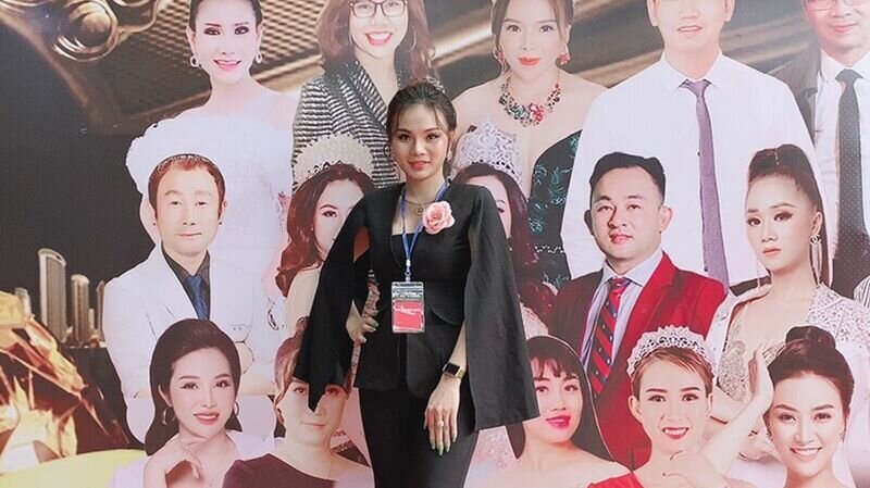 Master Trinh Tây – Phó trưởng Ban giám khảo bộ môn Nails: “Các giám khảo đã làm việc hết sức tích cực để tạo nên sự công bằng và công minh cho cuộc thi.”